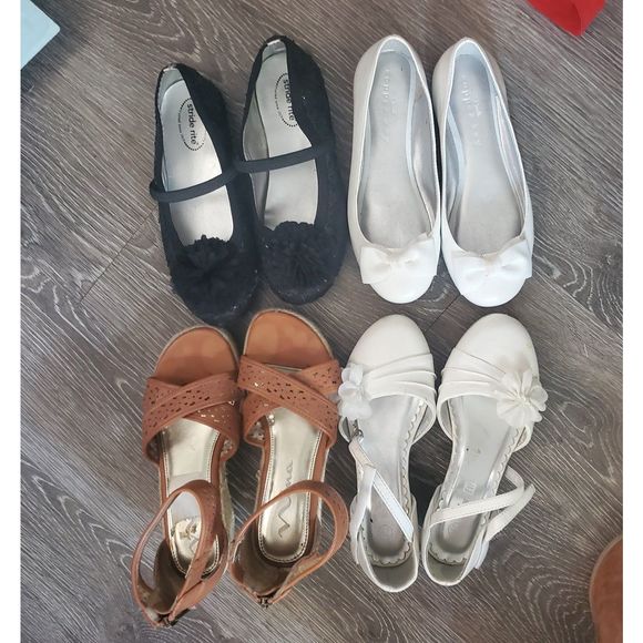 girls shoe lot wedge, heel, and flats..4 pairs of shoes - Picture 2 of 6